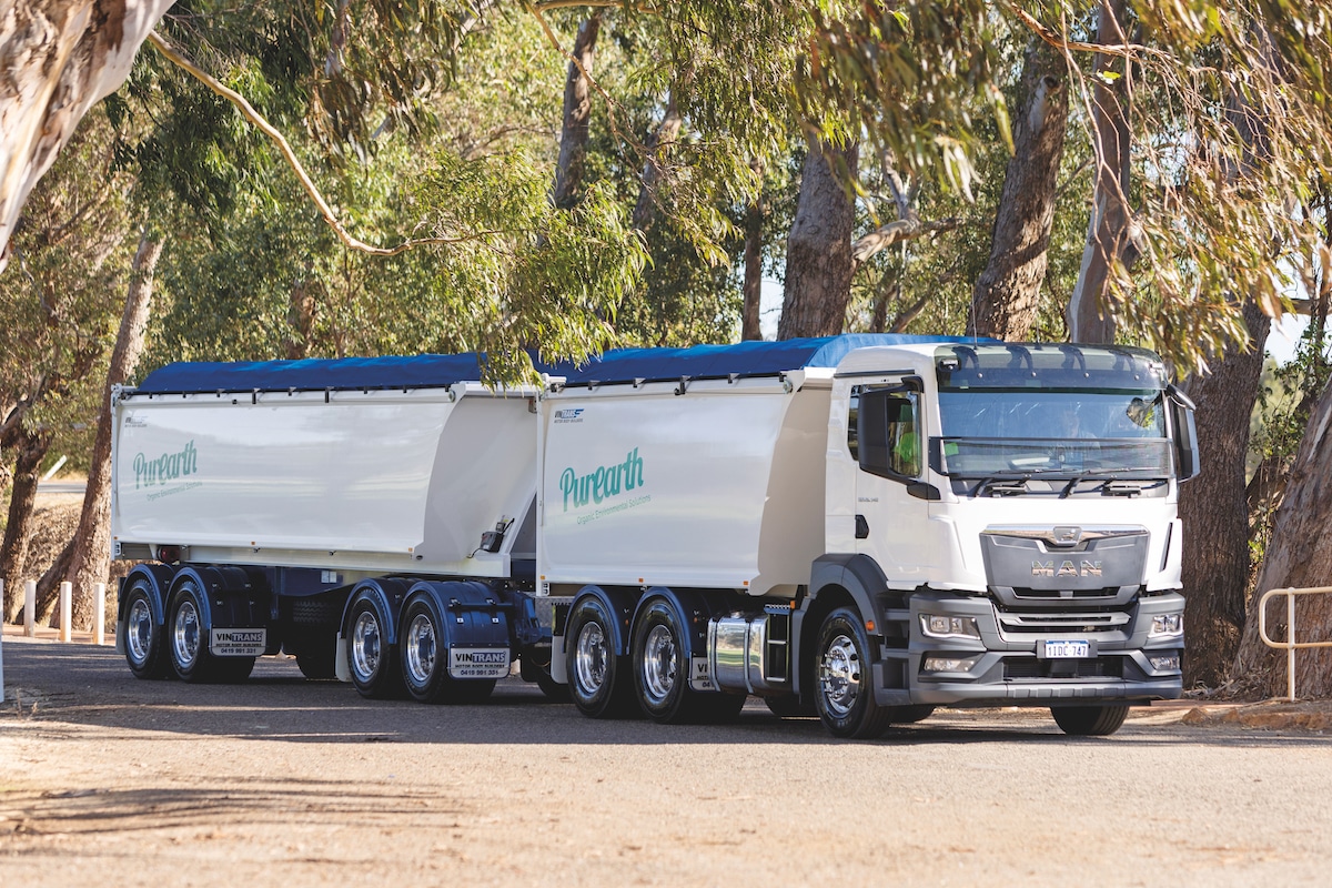 Pure Earth MAN Tipper